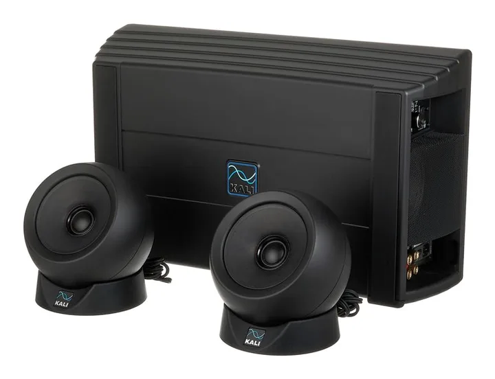 Kali Audio IN-UNF läheltä edestä