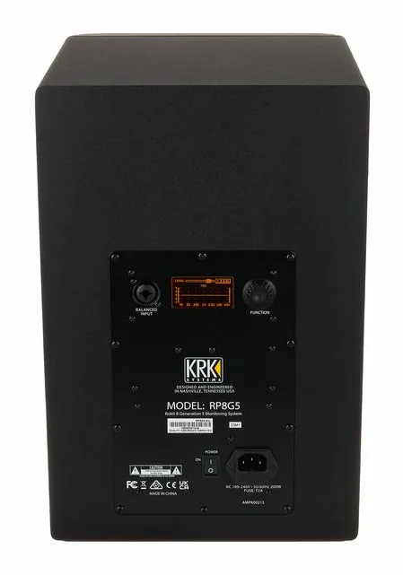 KRK Rokit RP8 G5, etupaneeli bassoelementteineen, kuva 4