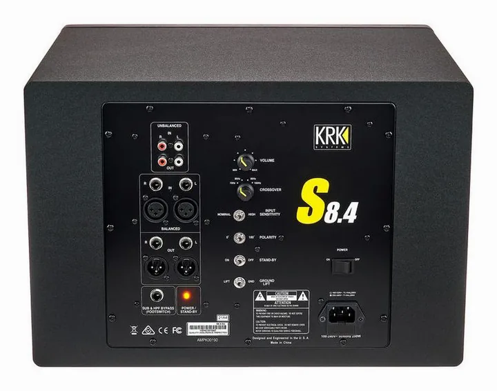 KRK S8G4, takapaneelin säätimet, kuva 4