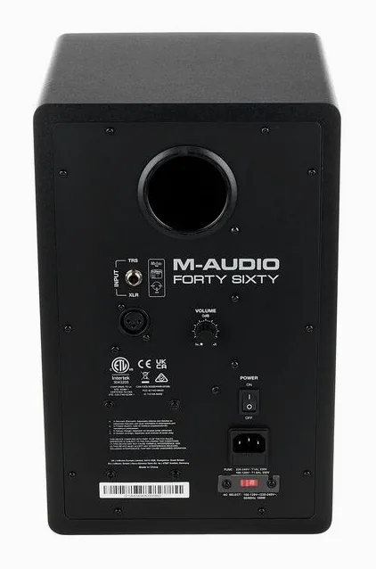 M-Audio Forty Sixty, takapaneelin säätimet, kuva 4
