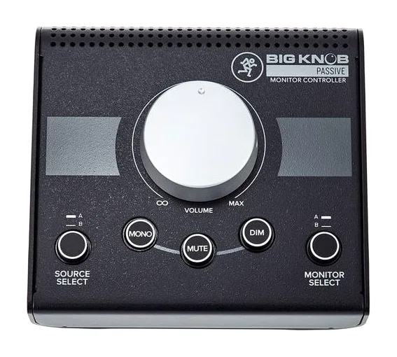 Mackie Big Knob Passive, takapaneeli liitäntöineen, kuva 2