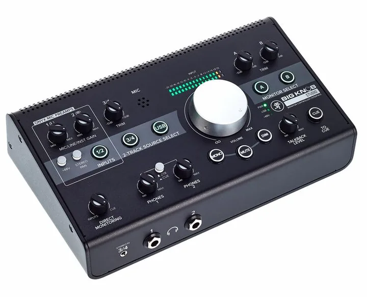 Mackie Big Knob Studio, etupaneeli säätimineen, kuva 3