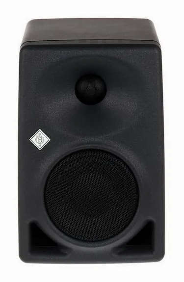 Neumann KH 80 DSP, takapaneelin säätimet, kuva 2