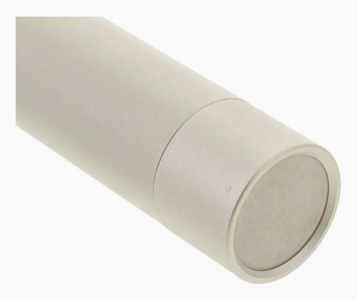 Neumann KM183, mikrofonin kori läheltä, kuva 3