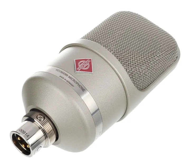 Neumann TLM 107, logo ja pinta, kuva 2