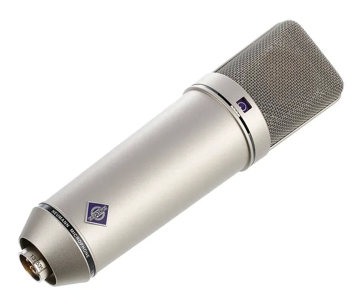 Neumann U87 Ai, runko sivusta kuvattuna, kuva 3