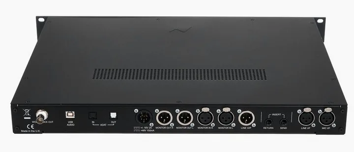 Neve 1073SPX-D, kotelo sivusta kuvattuna, kuva 4
