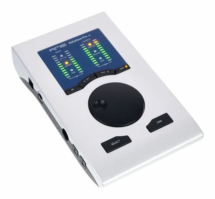 RME Babyface Pro FS, kotelo sivusta kuvattuna, kuva 3