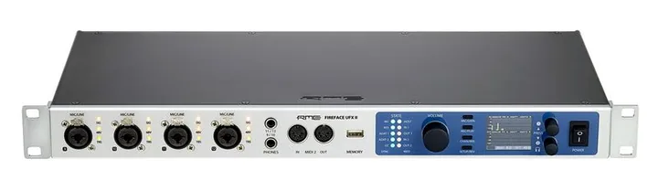 RME Fireface UFX II, etupaneeli säätimineen, kuva 2