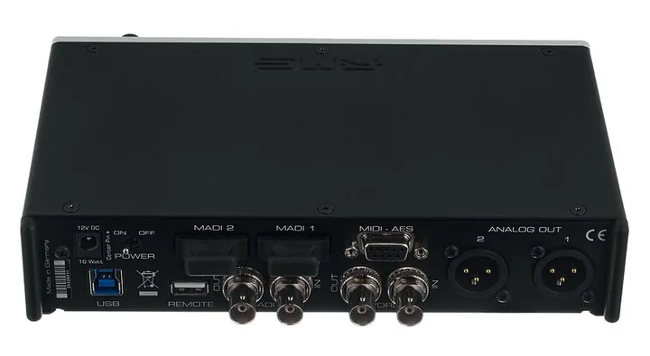 RME Madiface XT II, kotelo sivusta kuvattuna, kuva 4