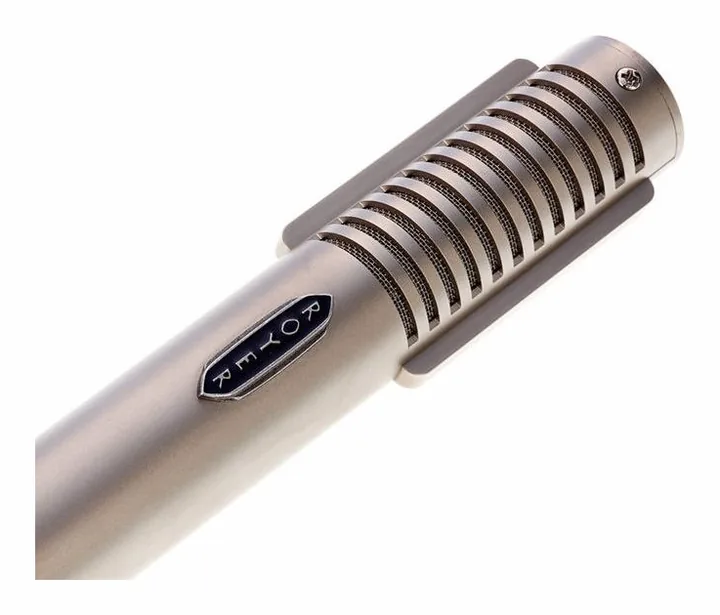 Royer Labs R-122 MkII, logo ja pinta, kuva 2