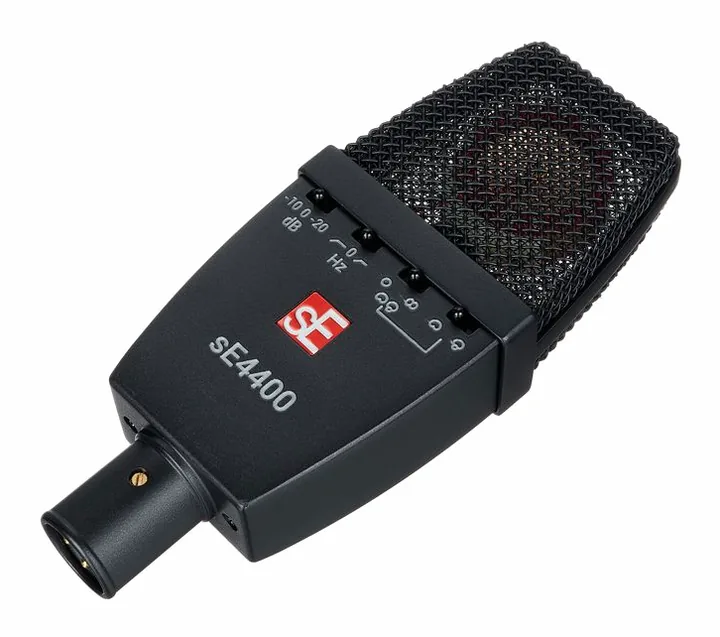 SE Electronics sE4400, logo ja pinta, kuva 4