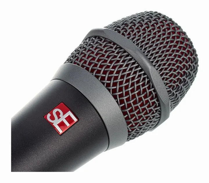 SE Electronics V7, ritilä edestä, kuva 3