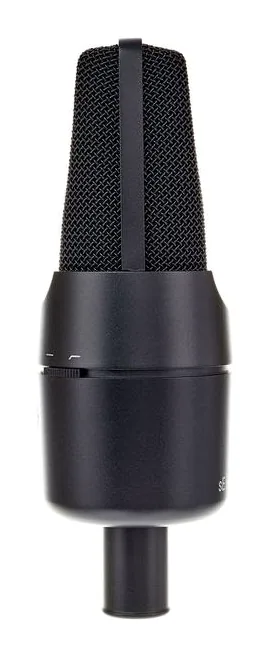 SE Electronics X1A, pidike ja kiinnitys, kuva 2