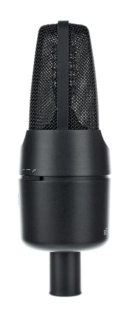 SE Electronics X1S, XLR-liitin pohjassa, kuva 2
