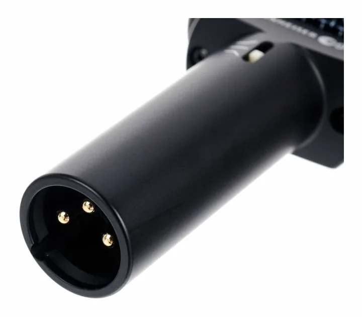 Sennheiser E 906 Cable Bundle, XLR-liitin pohjassa, kuva 4