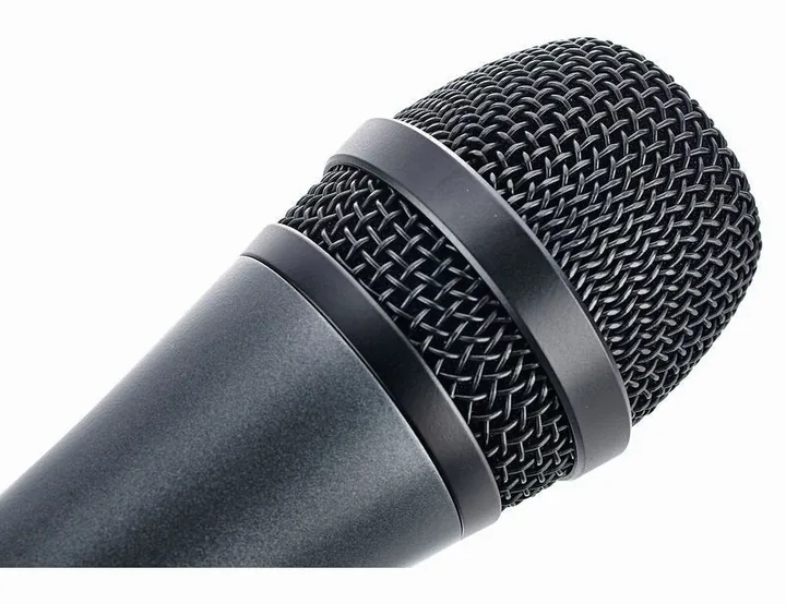Sennheiser E835 Bundle, runko sivusta kuvattuna, kuva 3