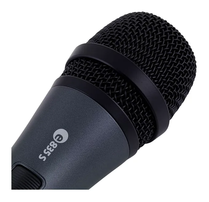 Sennheiser E835-S, logo ja pinta, kuva 3
