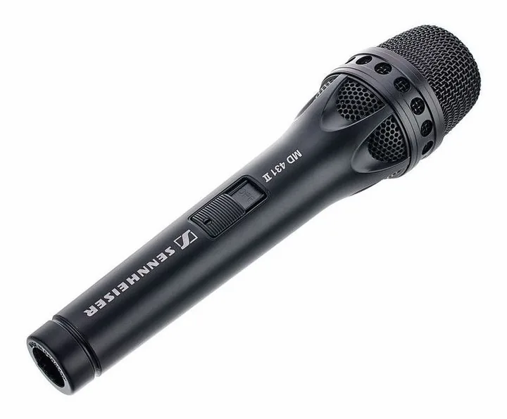Sennheiser MD431II Profipower, XLR-liitin pohjassa, kuva 2