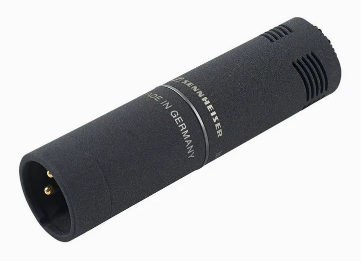 Sennheiser MKH 8050, XLR-liitin pohjassa, kuva 2