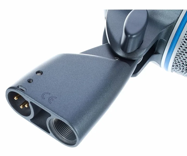 Shure Beta 52 Bundle, pidike ja kiinnitys, kuva 4