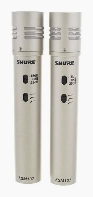 Shure KSM 137 Stereoset neutraalia taustaa vasten