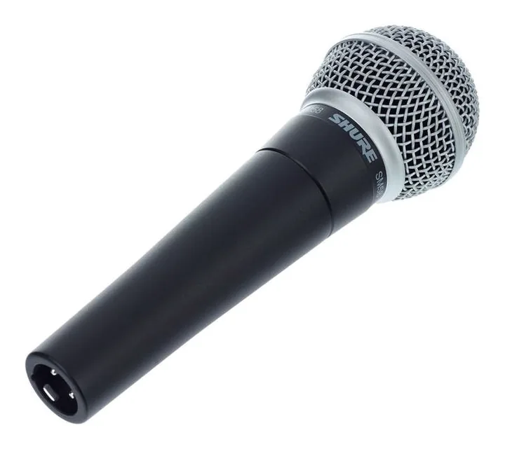 Shure SM58-Set, XLR-liitin pohjassa, kuva 3