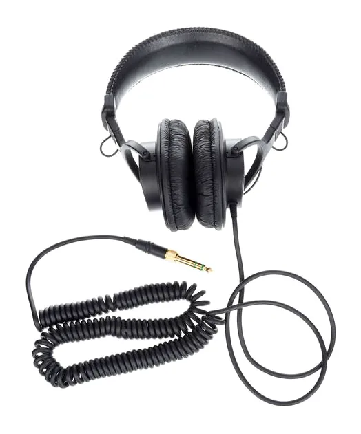 Sony MDR-7506, johdon liitäntä kupissa, kuva 4