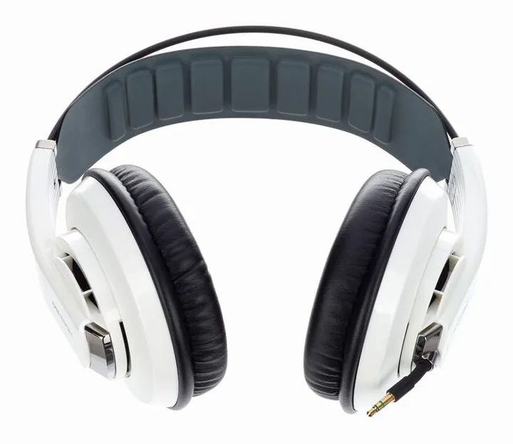 Superlux HD-681 Evo WH, korvatyynyt läheltä, kuva 4