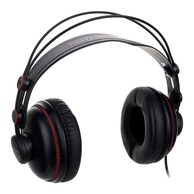 Superlux HD-662, korvatyynyt läheltä, kuva 2