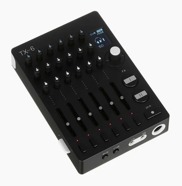 Teenage Engineering TX-6 Black, kotelo sivusta kuvattuna, kuva 3