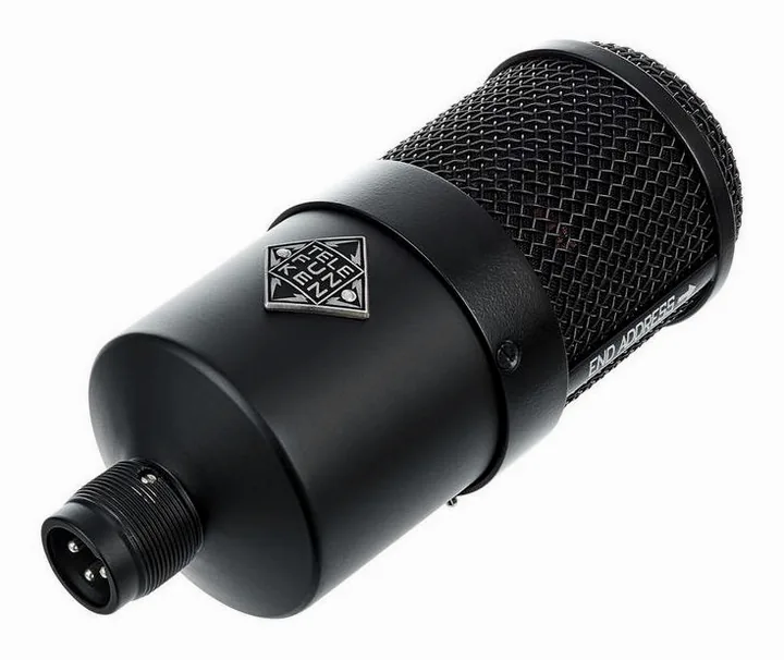 Telefunken M82, ritilä edestä, kuva 4