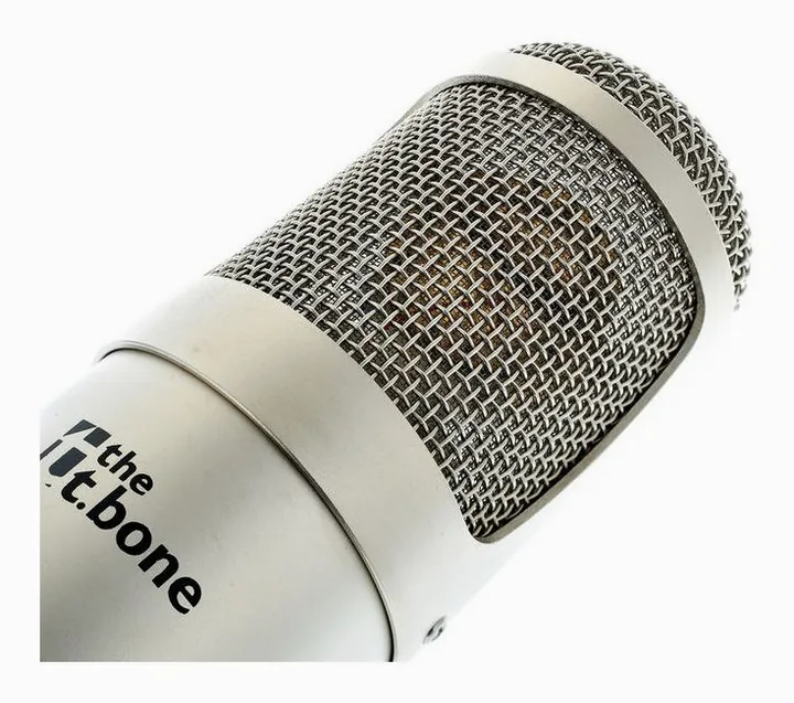 the t.bone SCT 2000, ritilä edestä, kuva 4