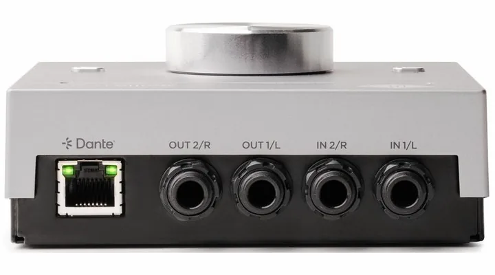Universal Audio Apollo e2m, takapaneelin säätimet, kuva 3