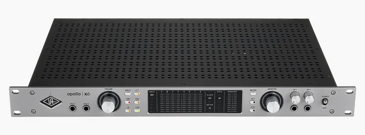 Universal Audio Apollo x6 Gen2 AC Pro, liitännät takana, kuva 3