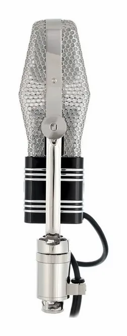 Warm Audio WA-44, ritilä edestä, kuva 2