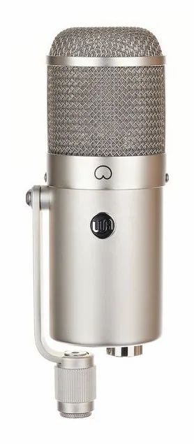 Warm Audio WA-47F, XLR-liitin pohjassa, kuva 2