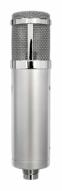 Warm Audio WA-47jr SE, XLR-liitin pohjassa, kuva 2