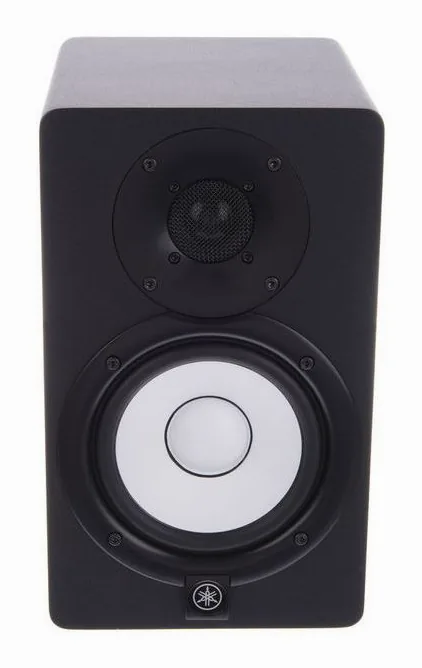 Yamaha HS 5 Desktop Stand Bundle, takapaneeli liitäntöineen, kuva 3