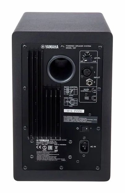 Yamaha HS 7 M-Control Bundle, bassorefleksiaukko, kuva 4