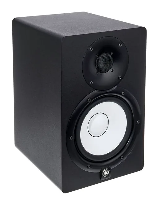 Yamaha HS 7, takapaneeli liitäntöineen, kuva 3
