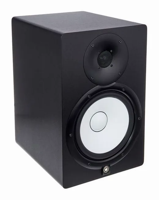 Yamaha HS 8 MP, takapaneeli liitäntöineen, kuva 3