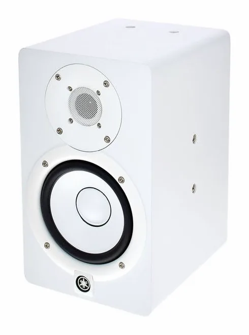 Yamaha HS 5I W edestä kuvattuna