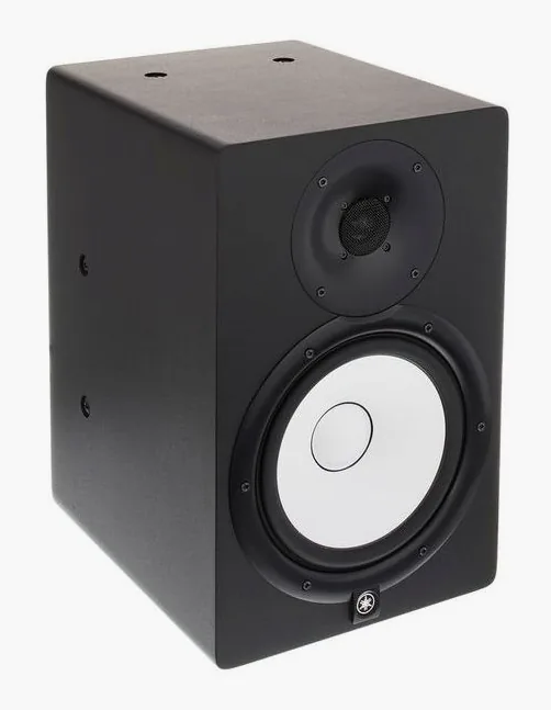Yamaha HS 8I, kotelo sivusta kuvattuna, kuva 3