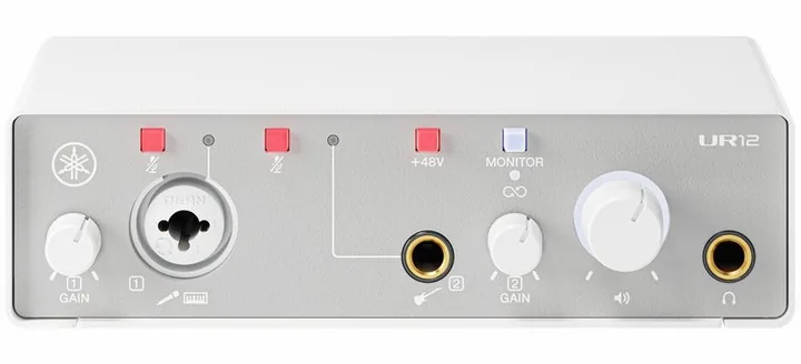 Yamaha UR12 MK3 White, etupaneeli säätimineen, kuva 2