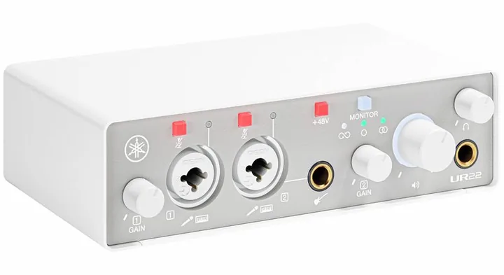 Yamaha UR22 MK3 White, laitteen yläpinta, kuva 3