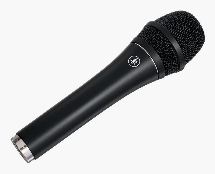 Yamaha YDM707 B, XLR-liitin pohjassa, kuva 4