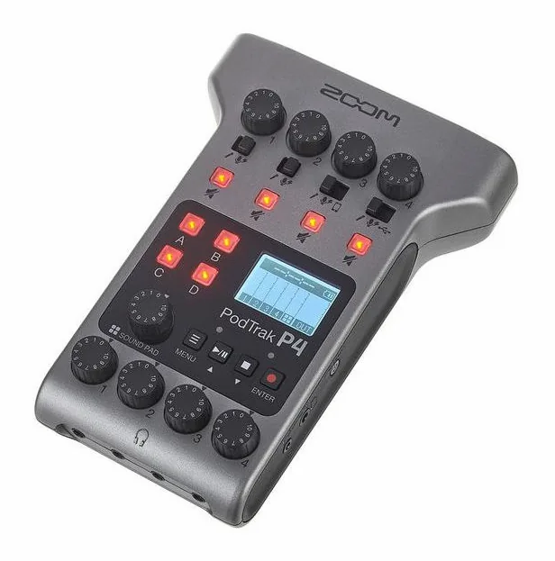 Zoom PodTrak P4 läheltä edestä